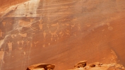 PICTURES/Canyon de Chelly - Jeep Tour/t_Petroglyphs10.JPG